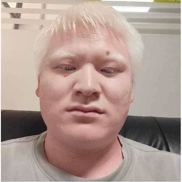 30岁岁安徽单身帅哥 - 河北吉缘网