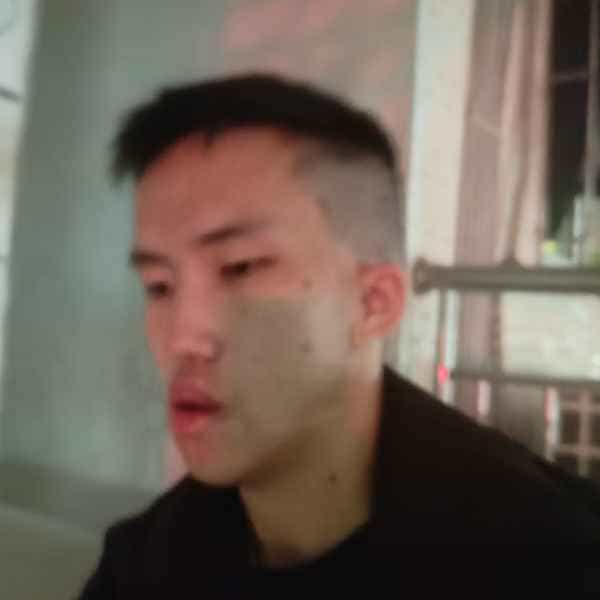 24岁岁广东单身帅哥 - 河北吉缘网
