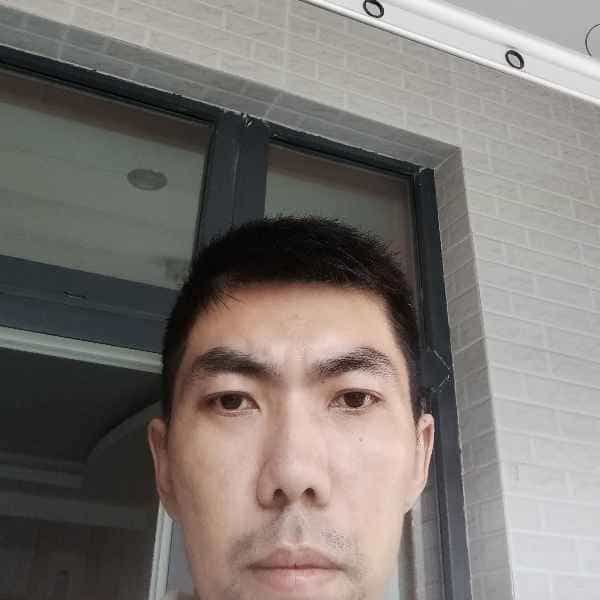 39岁岁江苏单身帅哥 - 河北吉缘网