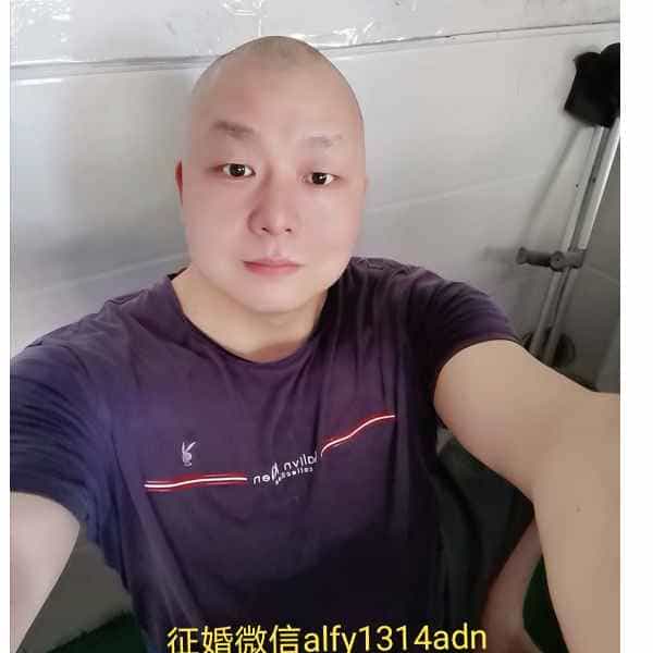 45岁岁湖南单身帅哥 - 河北吉缘网